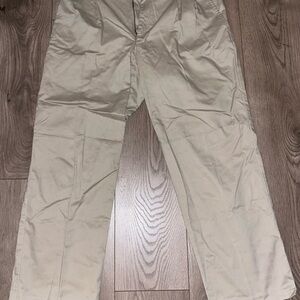Men's Pleated Dockers D3 Khaki Pants